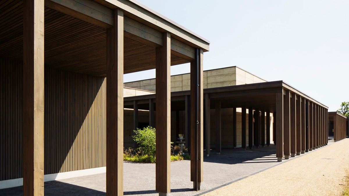 Bushey in the Observer 1