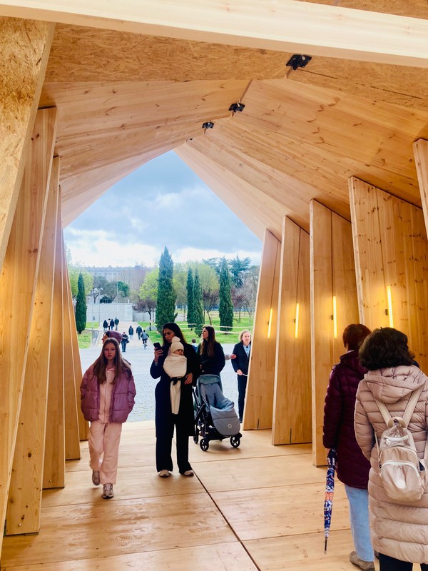 Travelling Pavillion in Madrid 3