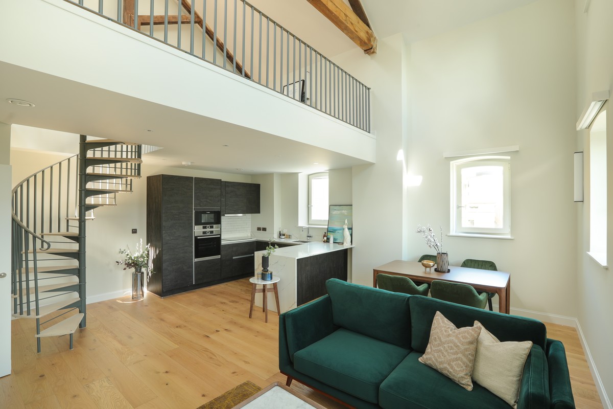 Want to live in Dane's Yard? 2